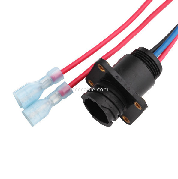 6 4 PinへのPin 100mmの長さワイヤー馬具アセンブリMolex 1722582106 TE 208130-1