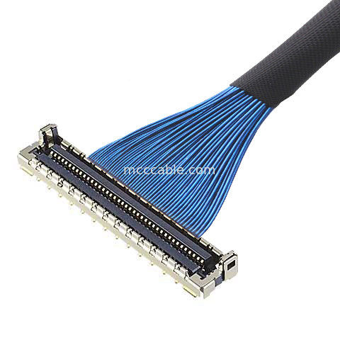 MICRO COAX CABLE 30P 20878-030T-01 マイクロコアシアルLVDSケーブル EMCシールドと機械的なロック