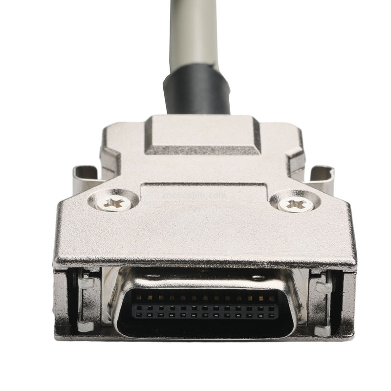 Hd D-Sub to Mdr プラグ接続ケーブル 14p*28 Awg Od 7.0mm ベージュ PVC ジャック