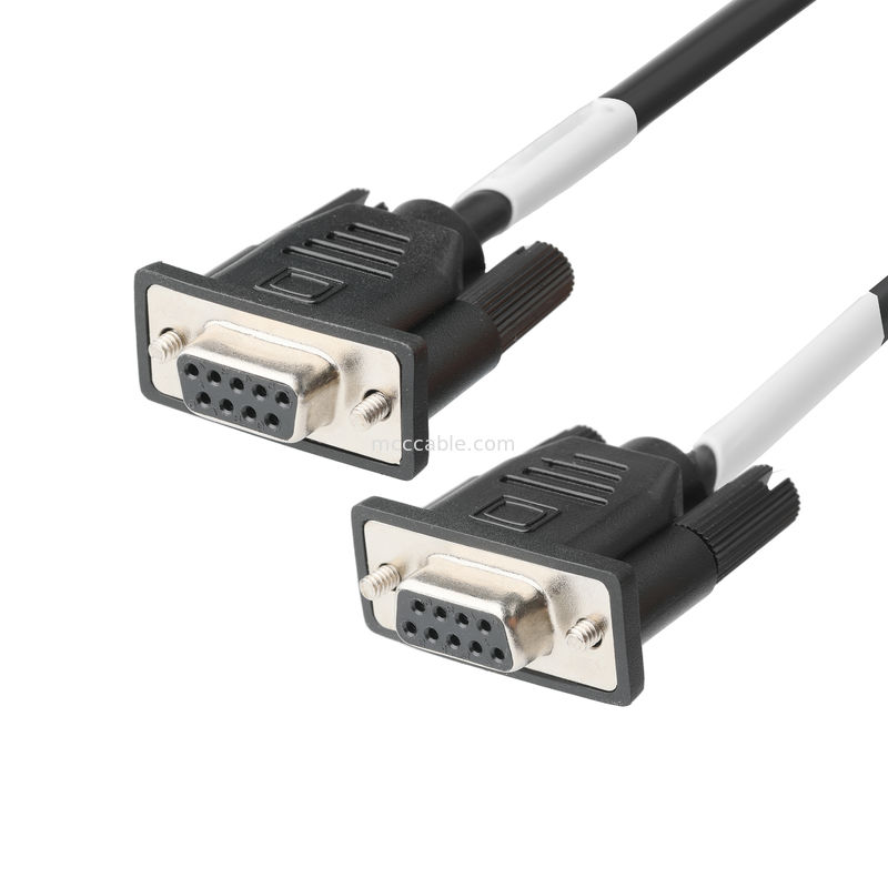 D-SUB-9PIN 男性 SOLDER TYPE 白いゴムコア ニッケル付外殻とD-SUB-9Pin 女性コネクタ OEM/ODM