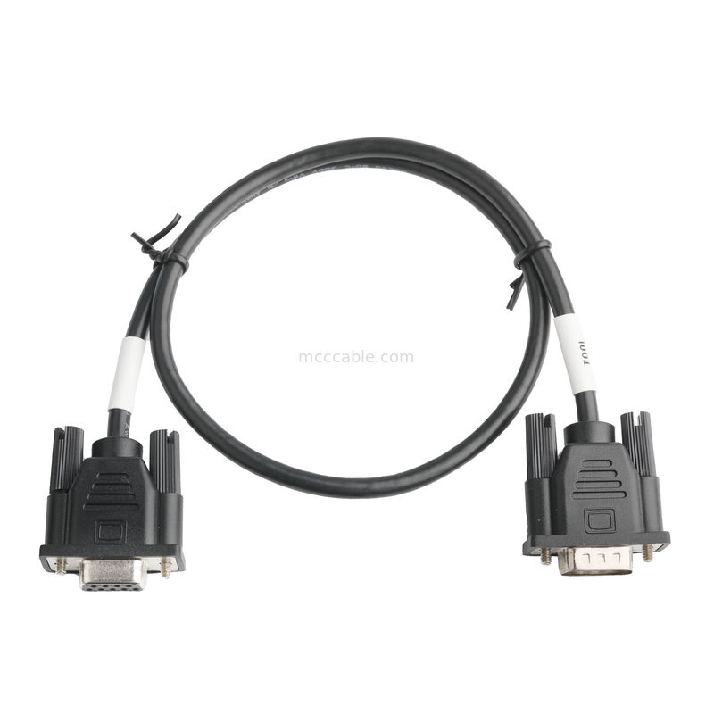 D-SUB-9PIN 男性 SOLDER TYPE 白いゴムコア ニッケル付外殻とD-SUB-9Pin 女性コネクタ OEM/ODM