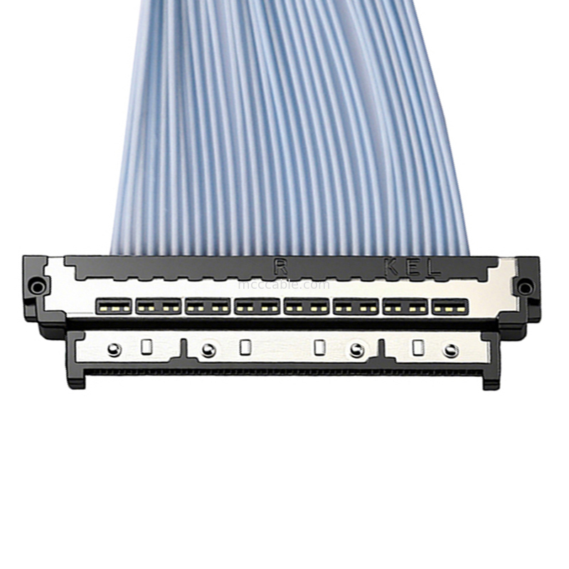 USL20-30SS-015C 0.4mm マイクロ同軸ケーブル 高周波信号インテグリティ 5G対応カメラ向け