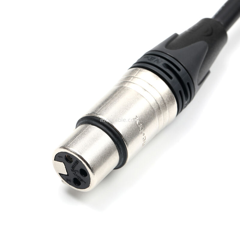 XLR3ピン女性からモレックス51163-0300ケーブル組成 ニュートリックNC3FXX 20AWGUL2464